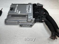 ECU Calculateur moteur RENAULT Trafic Opel Vivaro 2L Dci 0281019840 237101754R